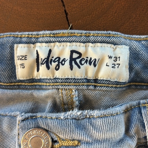 Indigo Rein Light Blue Jeans/ size 31
Or 15 in Juniors - Picture 3 of 7